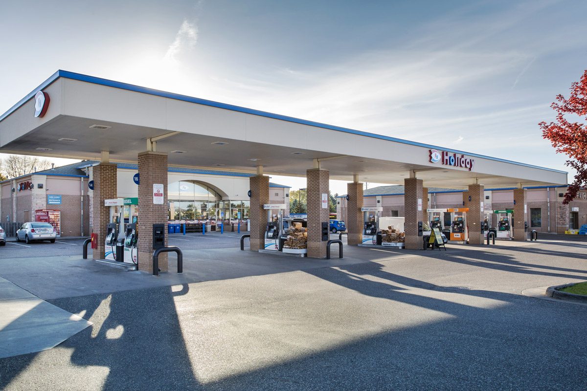 Holiday Stationstores CalTex Electric